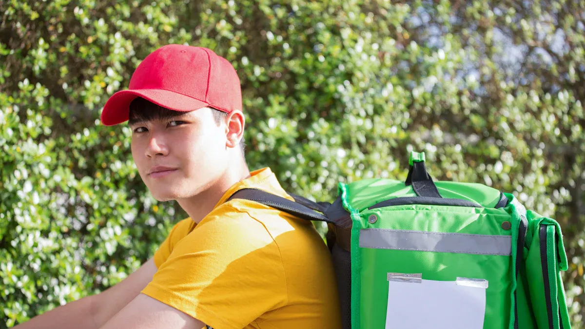 Which Insulated Cooler Bag Factory Stands Out