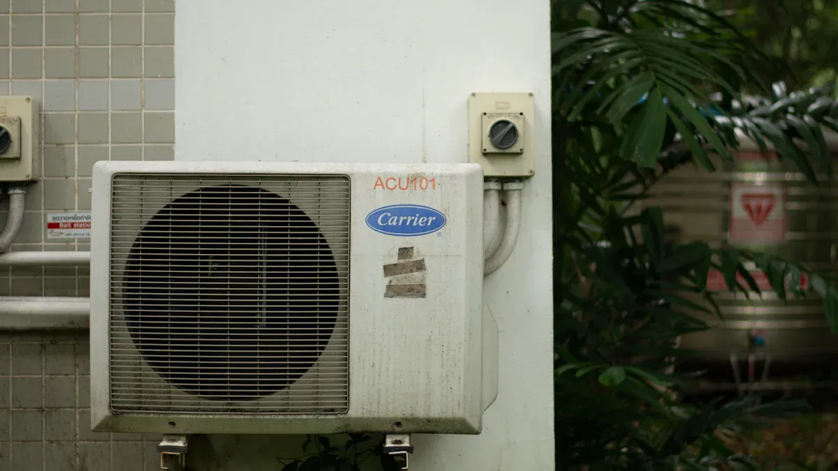 2025 Trends in Live Bait Cooler Box Technology