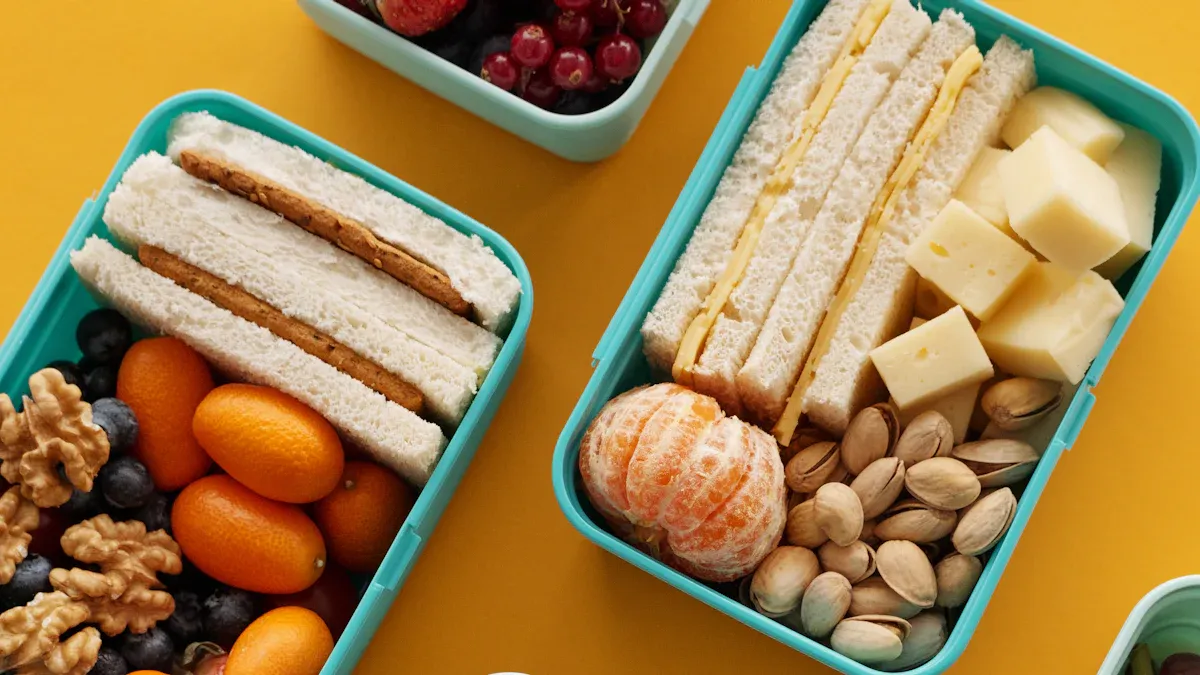 Key Features of Lunchbox Coolers