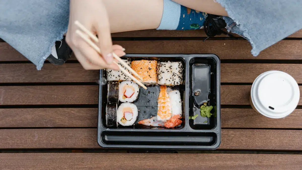 Innovative and High-Tech Lunch Boxes