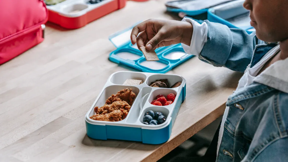 How We Tested Insulated Lunch Box Brands
