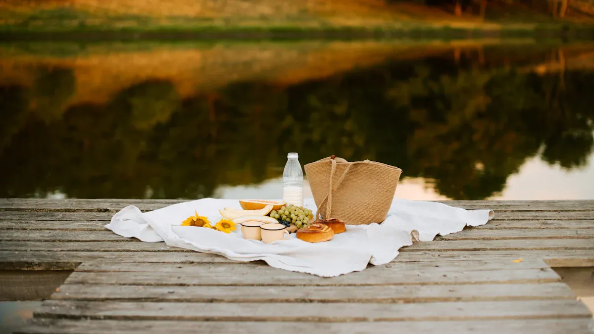5 Essential Tips for Your Mini Cooler Tote Bag