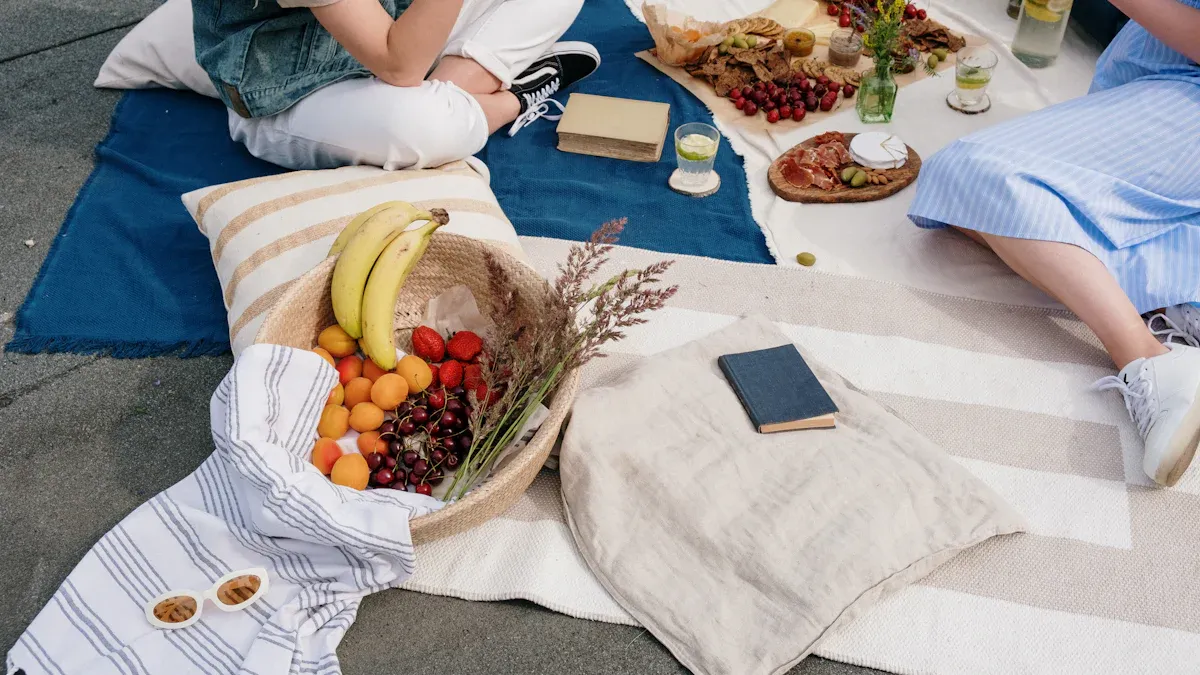 Is a Beach Tote Bag with Cooler Worth It in 2025?