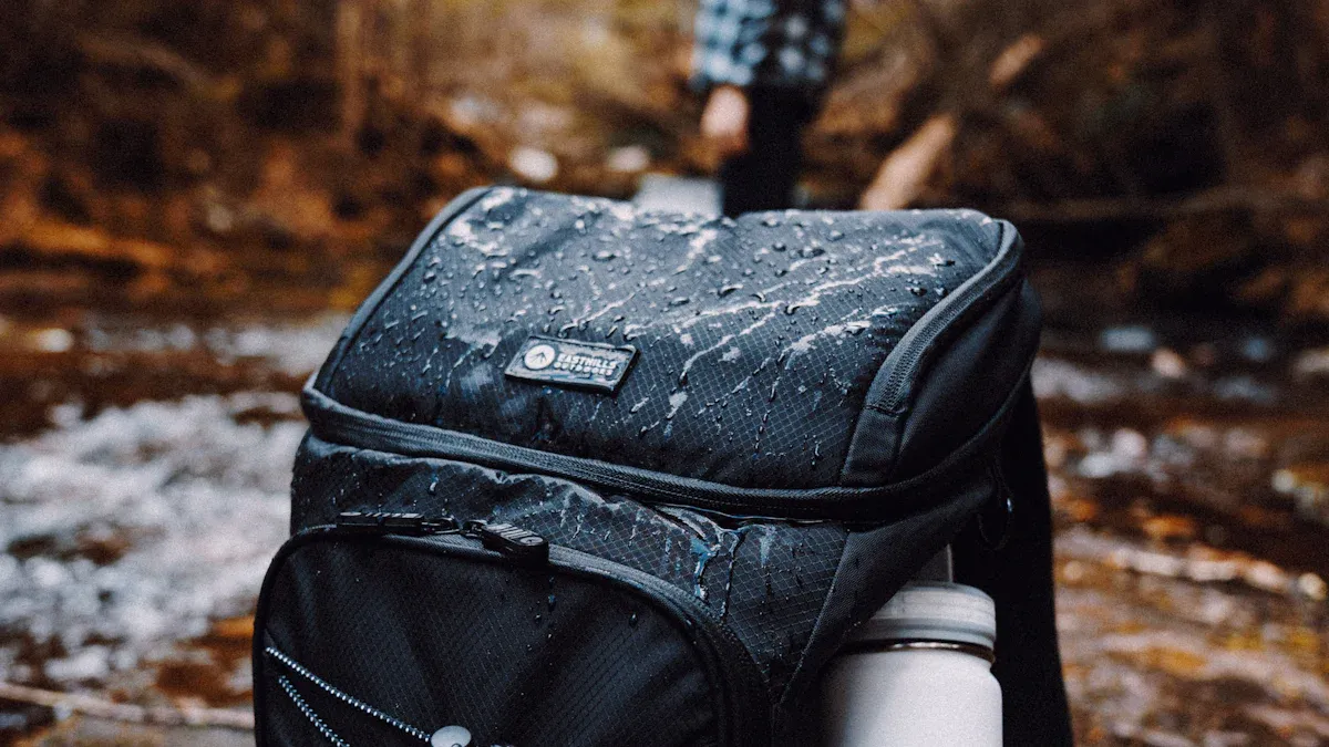 What Defines a Strong Bags Cooler for Outdoor Use?