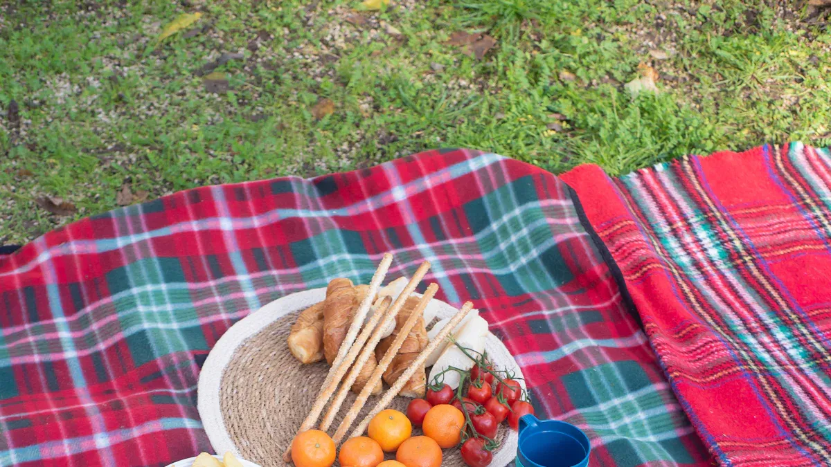 10 Smart Ways to Use a Collapsible Cooler Bag Every Day