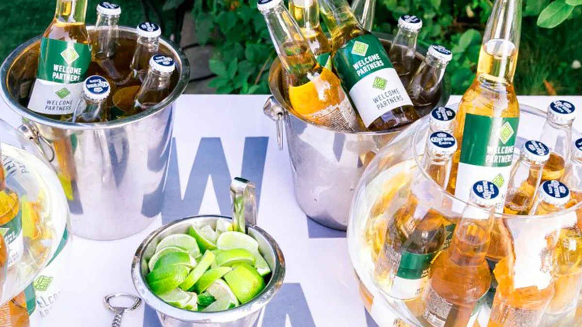 Finding the Perfect Cooler Bag Mini for Your Activity